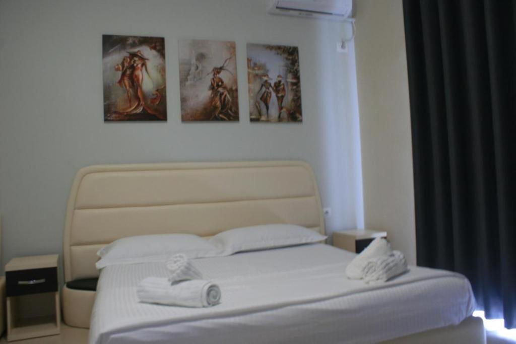 Apartments In Potam Himare Ngoại thất bức ảnh