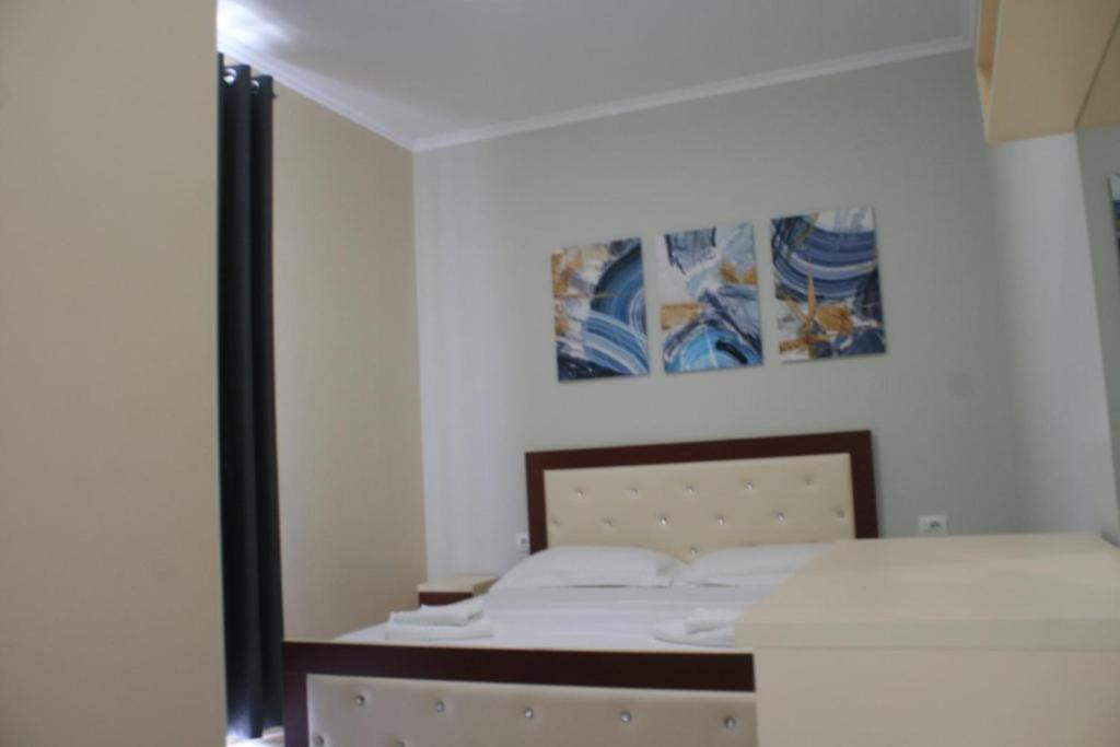 Apartments In Potam Himare Ngoại thất bức ảnh