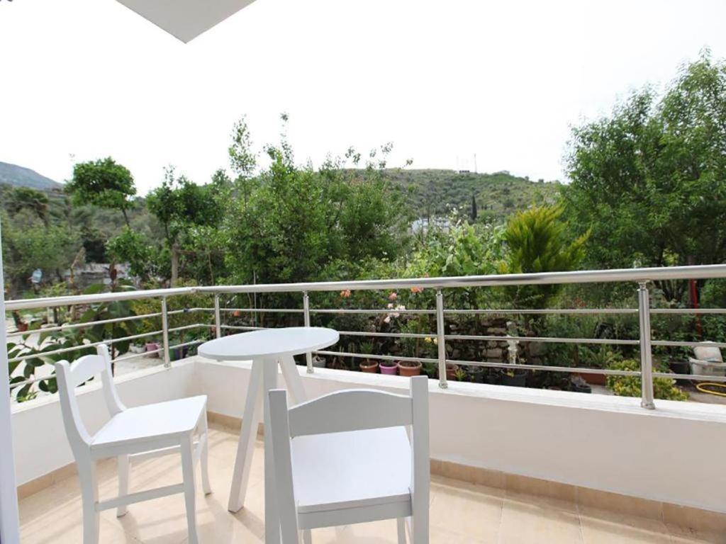 Apartments In Potam Himare Ngoại thất bức ảnh