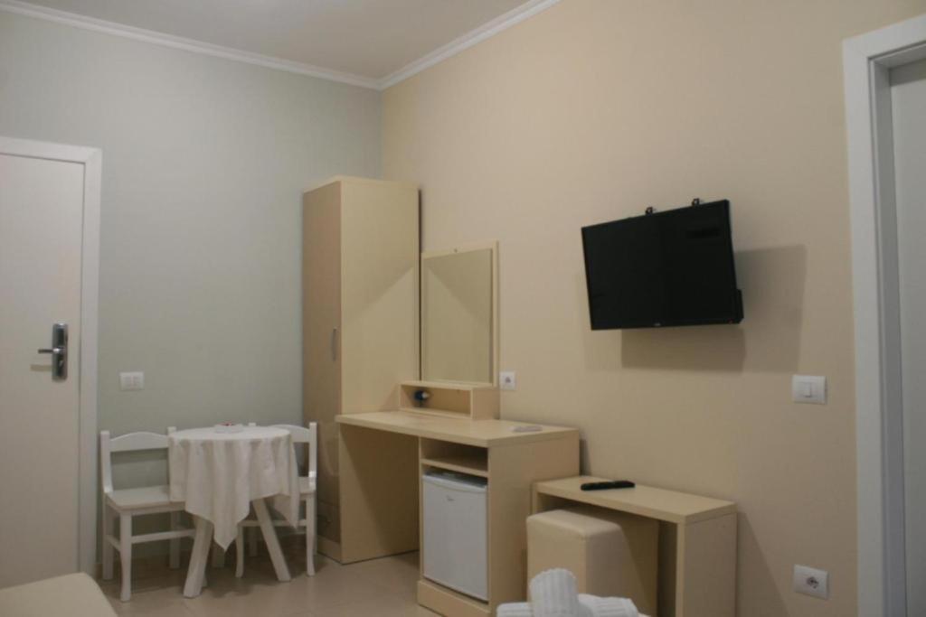 Apartments In Potam Himare Ngoại thất bức ảnh